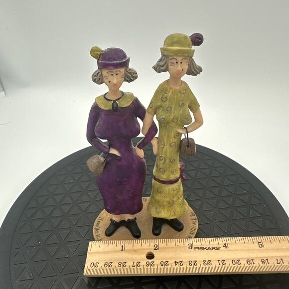 Sandy Gervais Statue If We Live to Be a Hundred & 3 Best Friends We Will Be - Picture 7 of 8